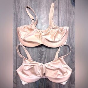 Two Bali Lace Trimmed Beige Bras Size 34DD
Like New
